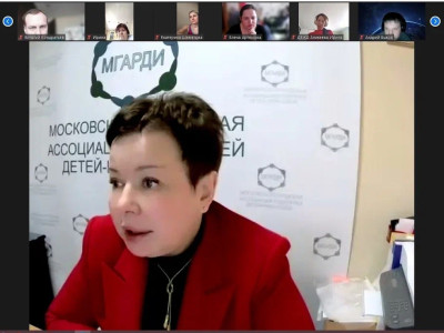 Сердца для особенных детей: волонтеры ОАО &laquo;РЖД&raquo; проходят обучение в Школе волонтера